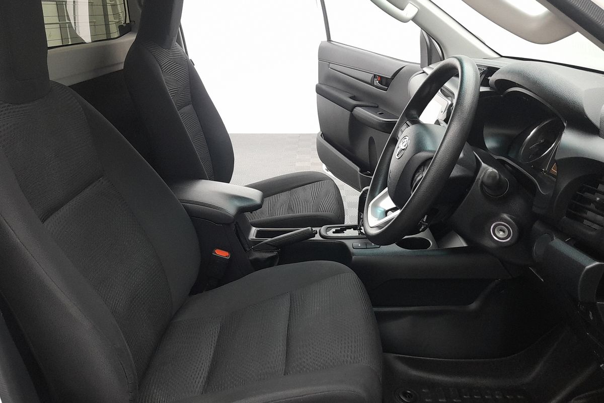 2022 Toyota Hilux SR GUN126R 4X4