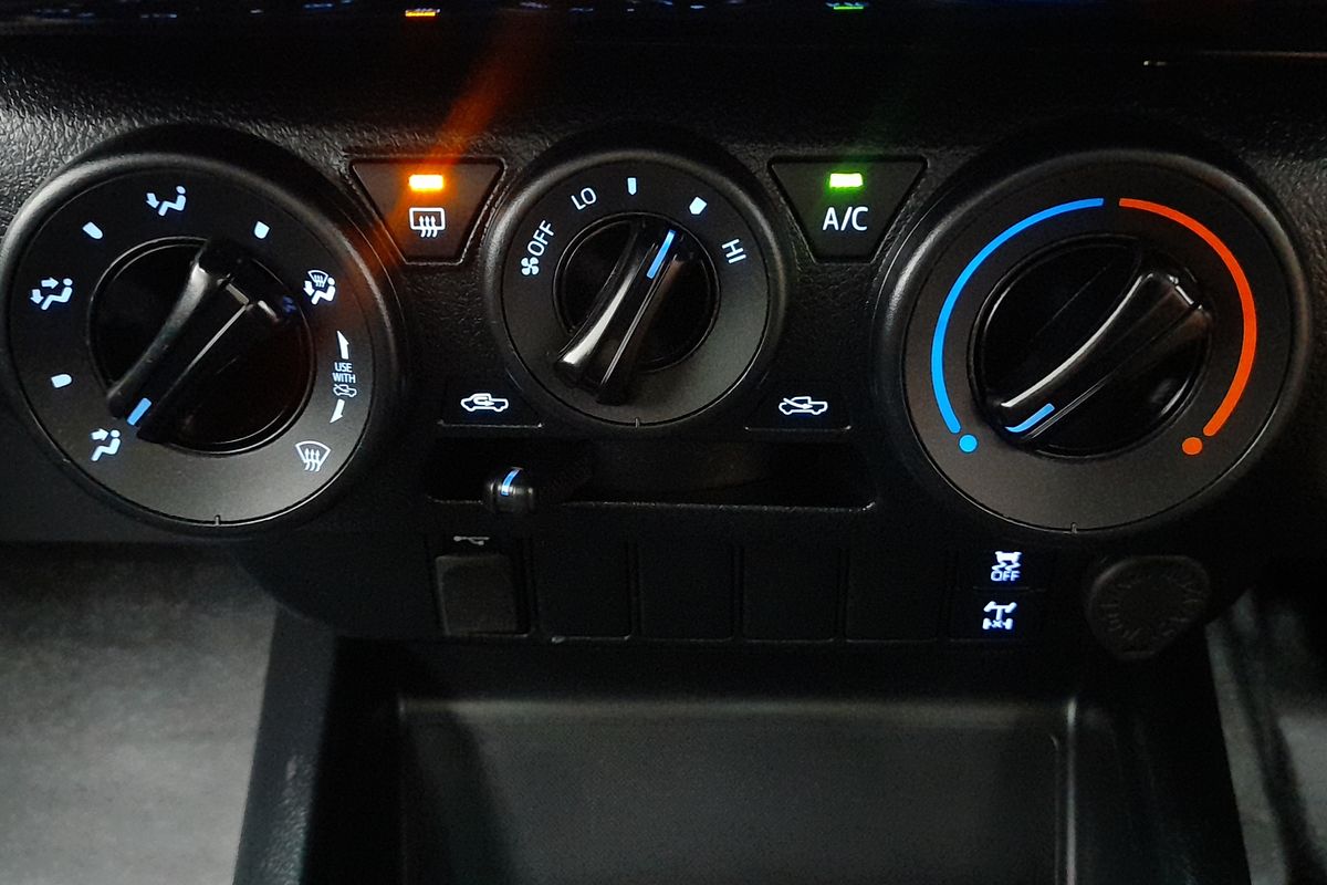 2022 Toyota Hilux SR GUN126R 4X4