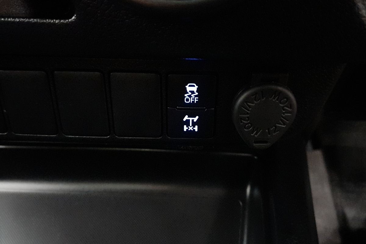 2022 Toyota Hilux SR GUN126R 4X4