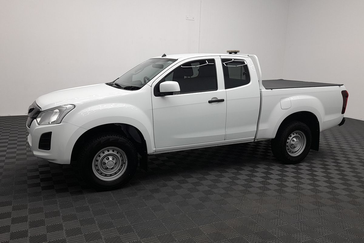 2019 Isuzu D-MAX SX High Ride Rear Wheel Drive