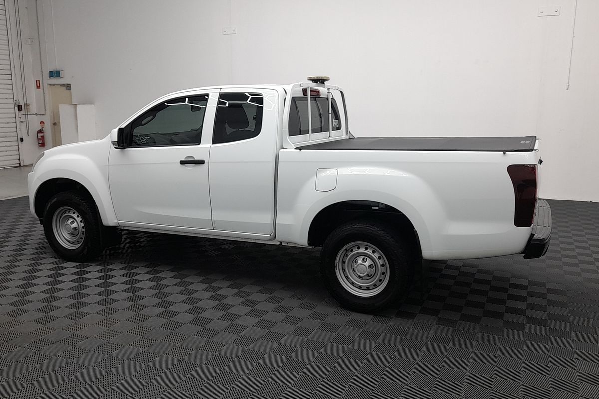 2019 Isuzu D-MAX SX High Ride Rear Wheel Drive