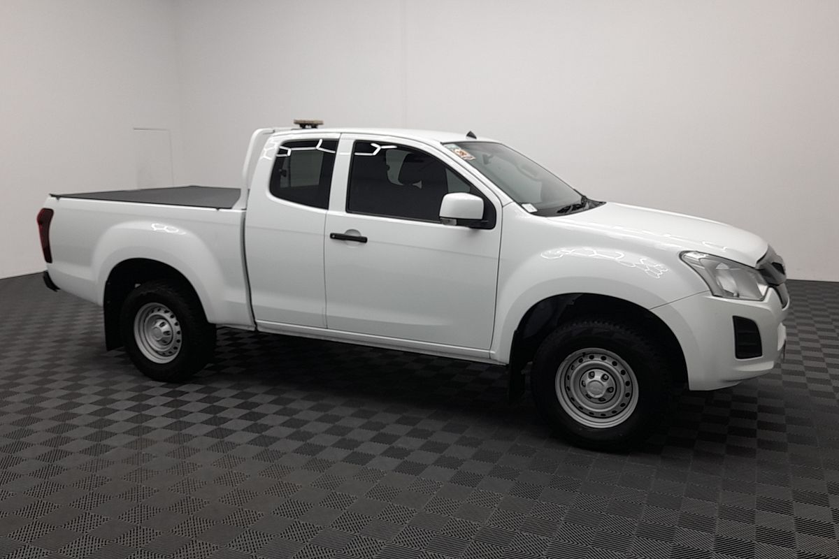 2019 Isuzu D-MAX SX High Ride Rear Wheel Drive