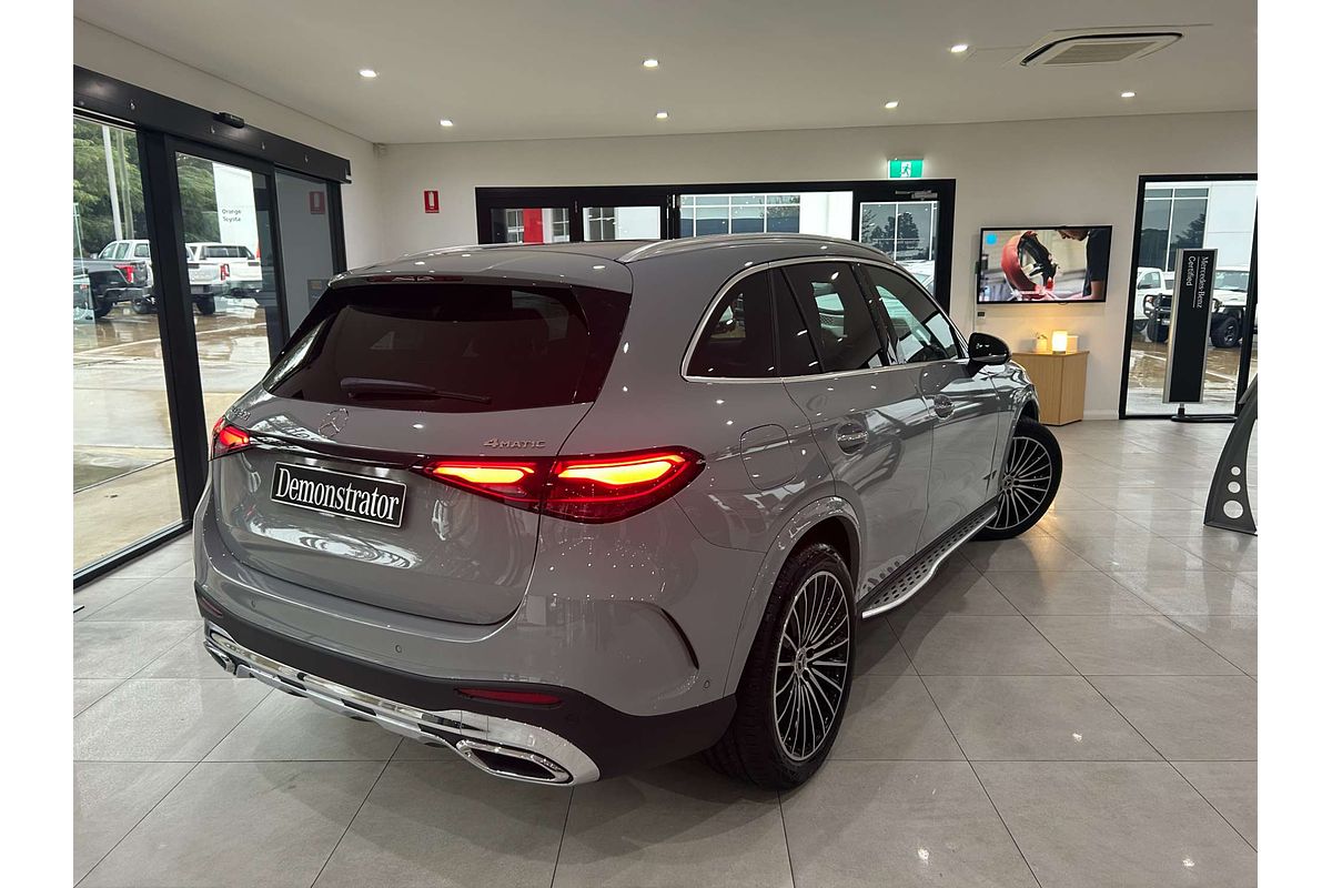 2025 Mercedes-Benz GLC-Class GLC300 X254