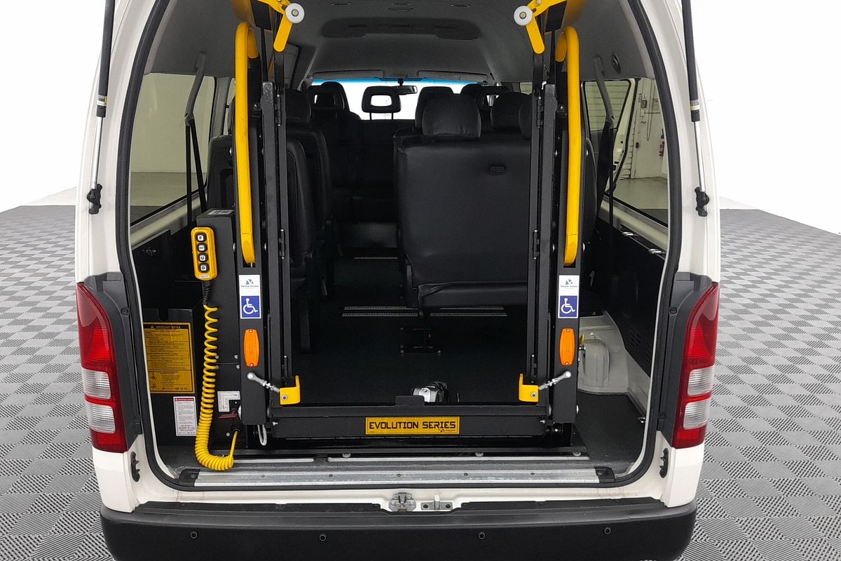 2018 Toyota Hiace Commuter KDH223R ELWB High Roof