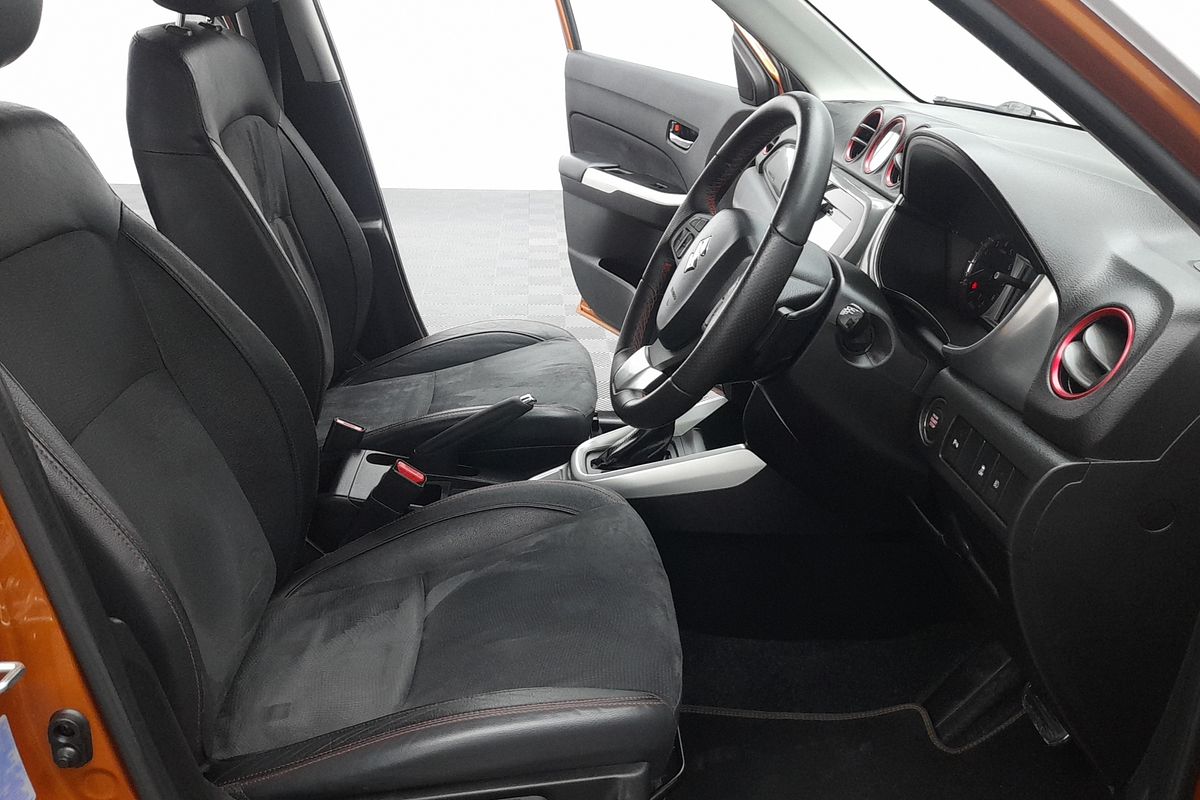 2017 Suzuki Vitara S Turbo LY