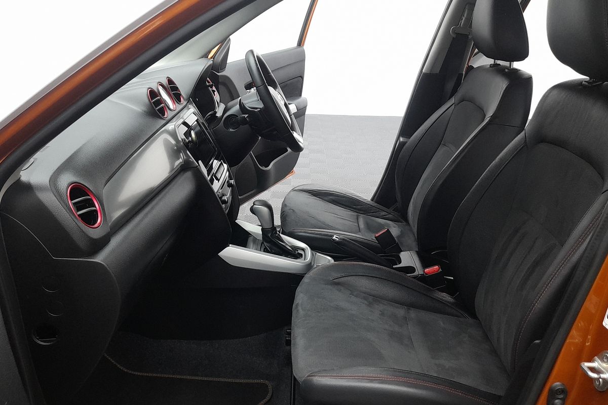 2017 Suzuki Vitara S Turbo LY