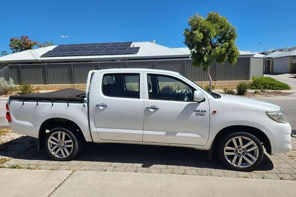 2014 Toyota Hilux Workmate TGN16R Rear Wheel Drive