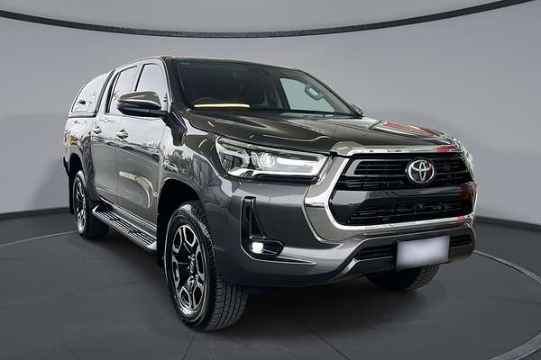 2023 Toyota Hilux SR5 GUN126R 4X4