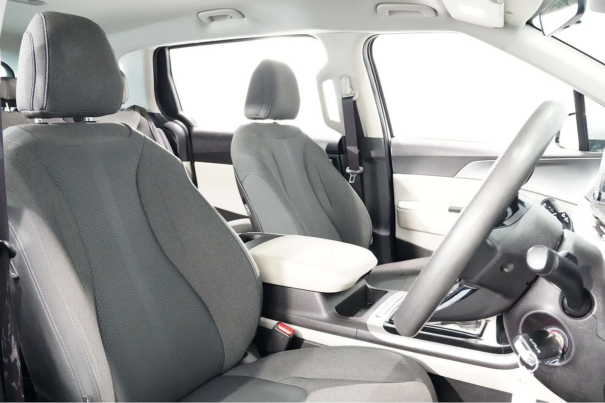 2022 Kia Carnival S KA4