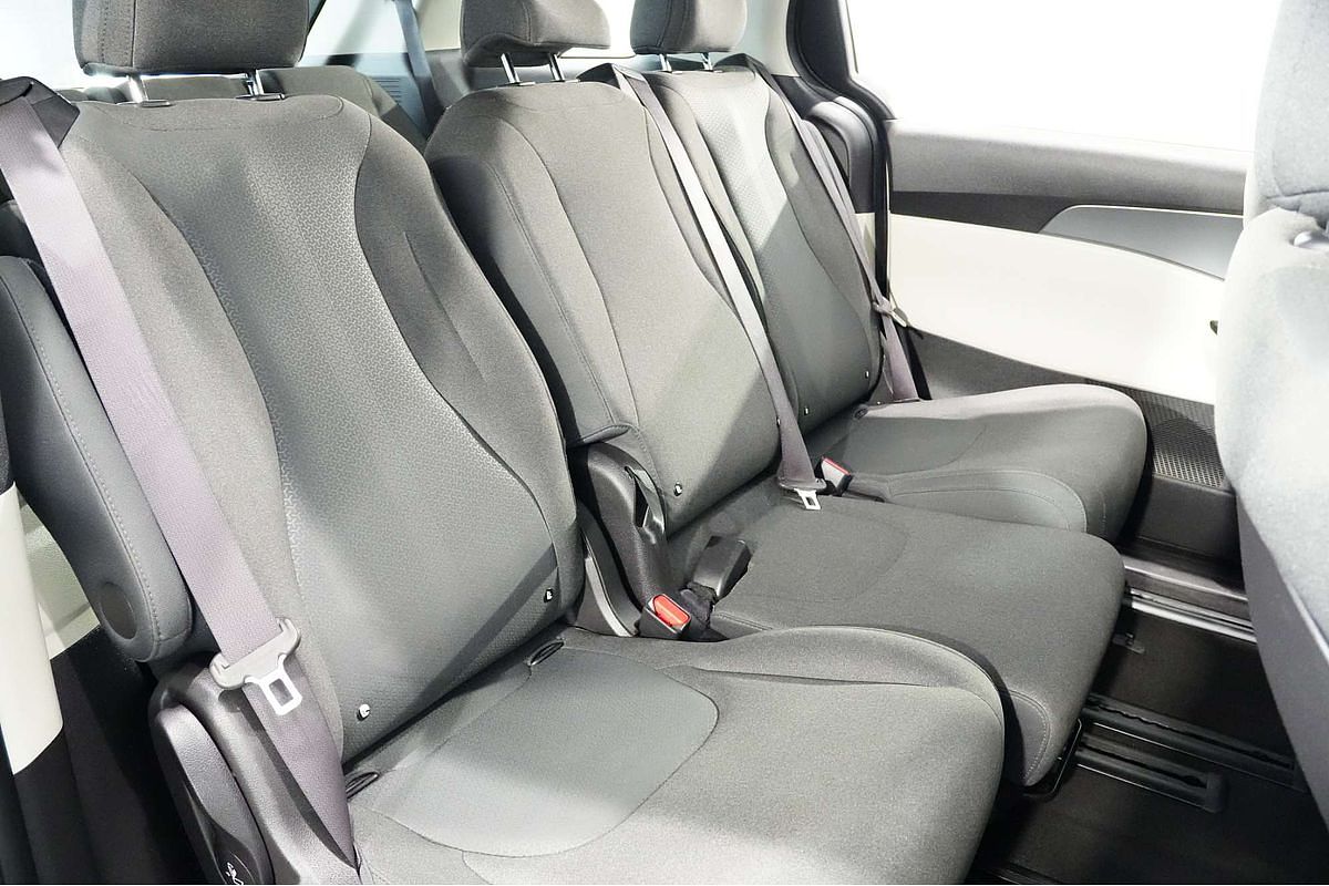 2022 Kia Carnival S KA4