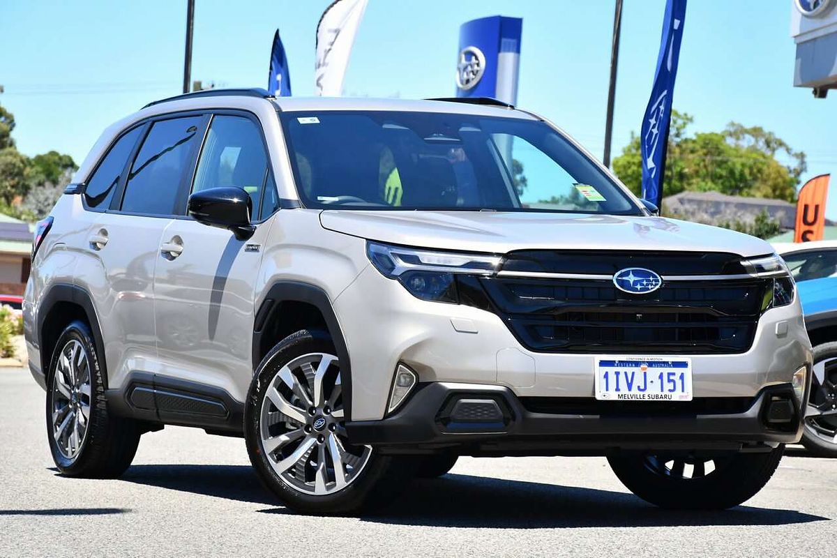 2025 Subaru Forester Hybrid Touring S6