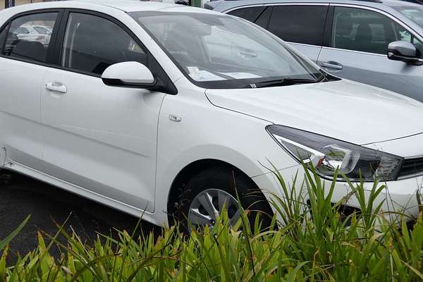 2022 Kia Rio S YB