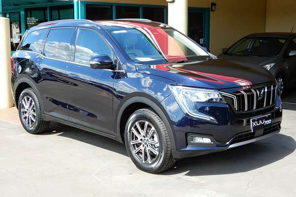 2025 Mahindra XUV700 AX7L