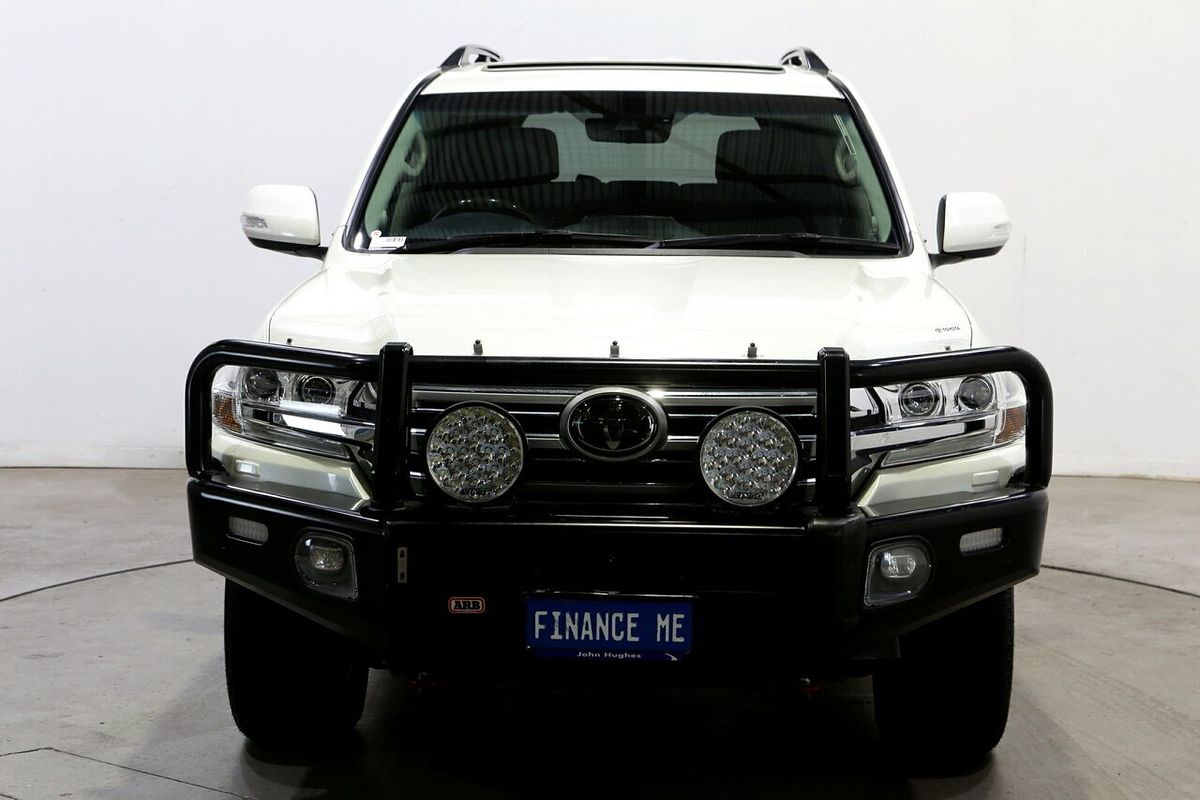 2021 Toyota Landcruiser Sahara VDJ200R