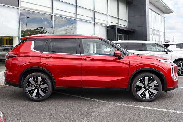 2025 Mitsubishi Outlander Aspire ZM thumb-4