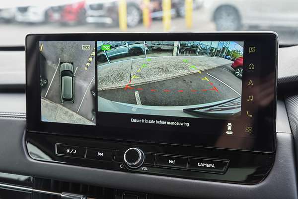 2025 Mitsubishi Outlander Exceed ZM thumb-12