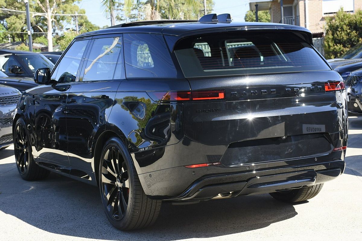 2025 Land Rover Range Rover Sport D250 Dynamic SE L461
