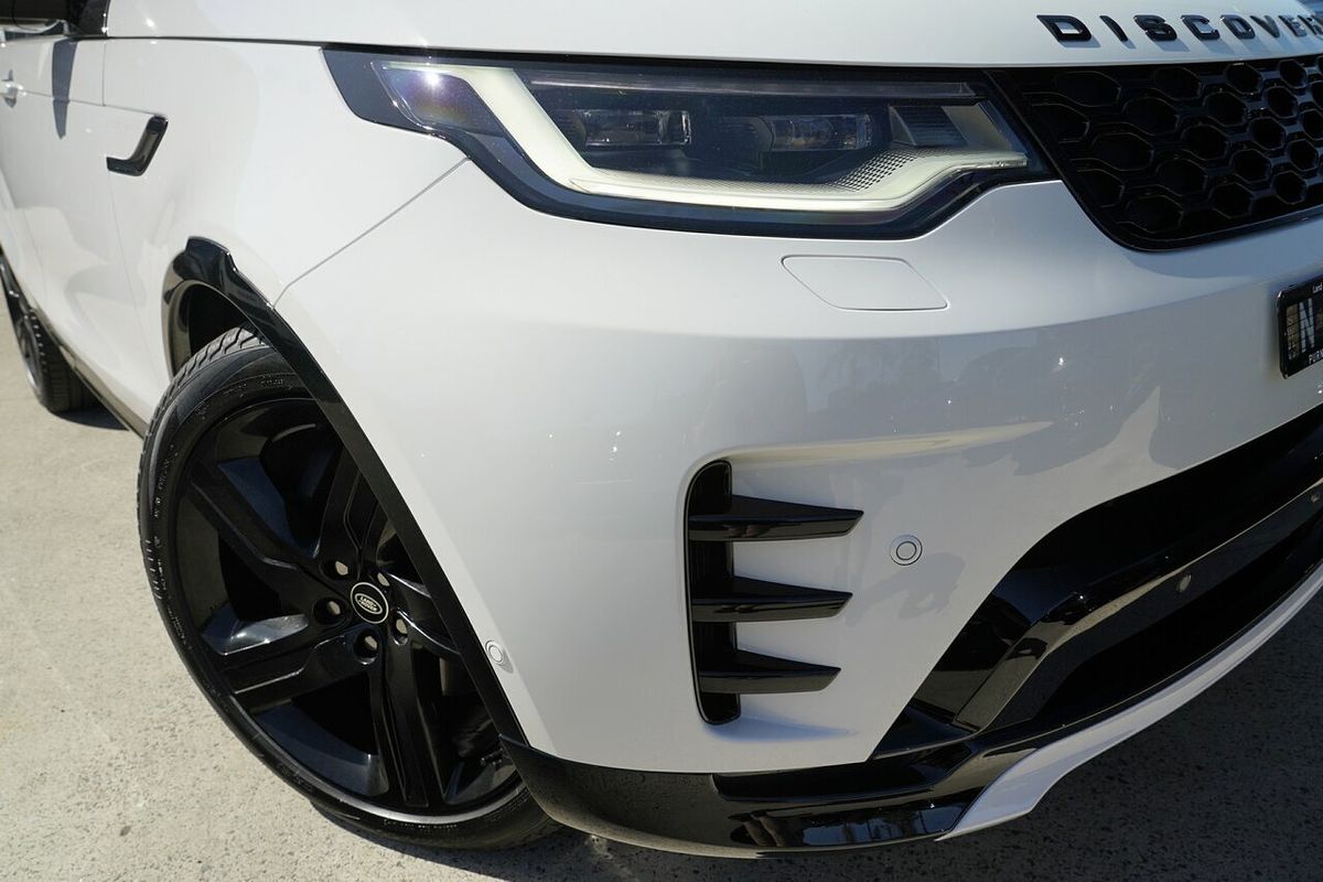 2025 Land Rover Discovery D350 Dynamic SE Series 5
