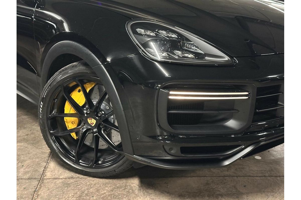 2022 Porsche Cayenne Turbo GT 9YB
