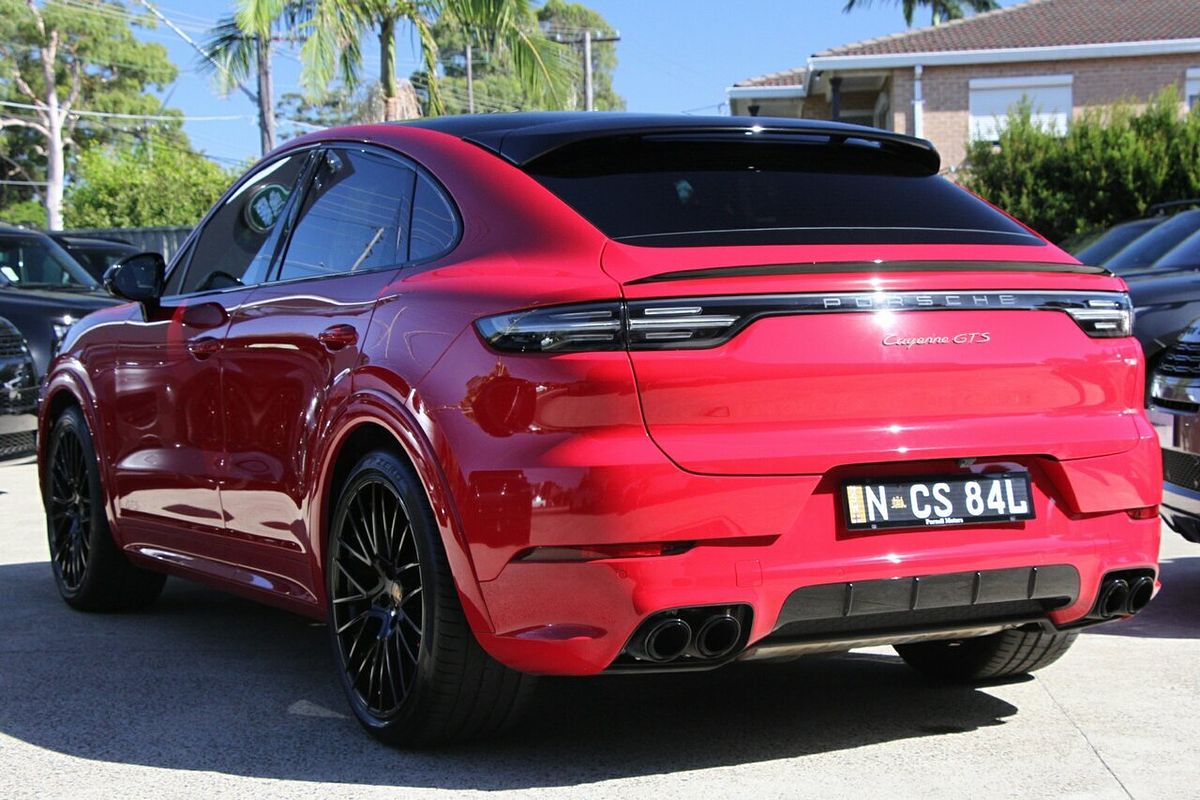 2022 Porsche Cayenne GTS 9YB