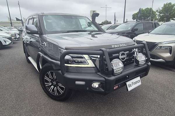 2023 Nissan Patrol Ti Y62