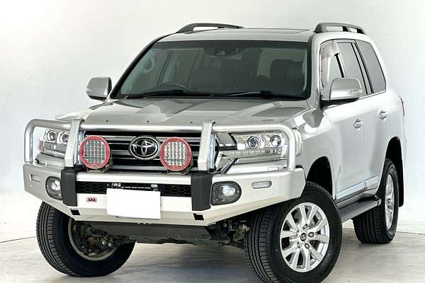 2020 Toyota Landcruiser Sahara VDJ200R