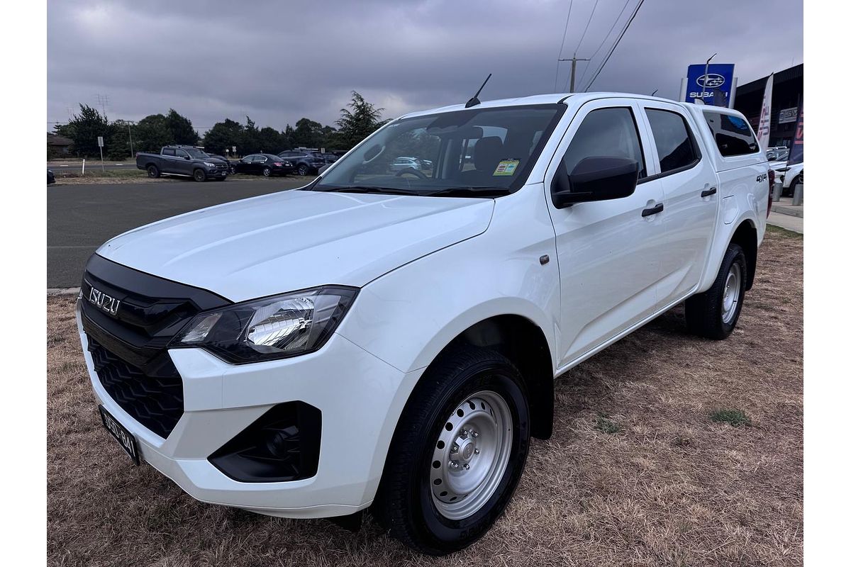 2025 Isuzu D-MAX SX 4X4