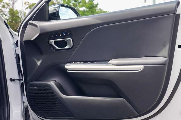 2025 Kia K4 GT-Line CL4m thumb-15