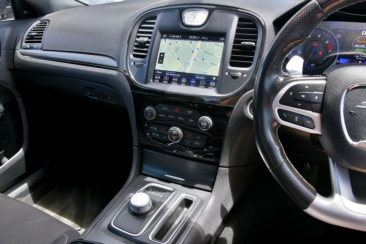 2019 Chrysler 300 SRT CORE MY19