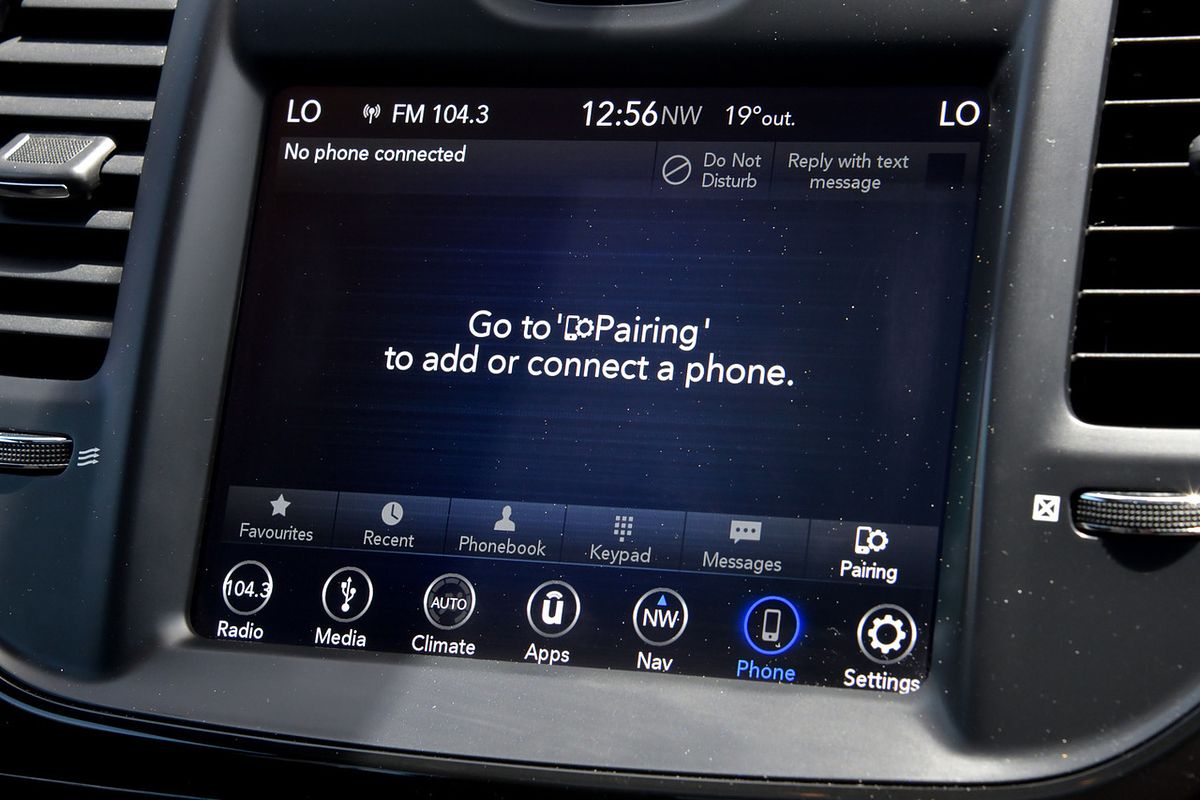 2019 Chrysler 300 SRT CORE MY19