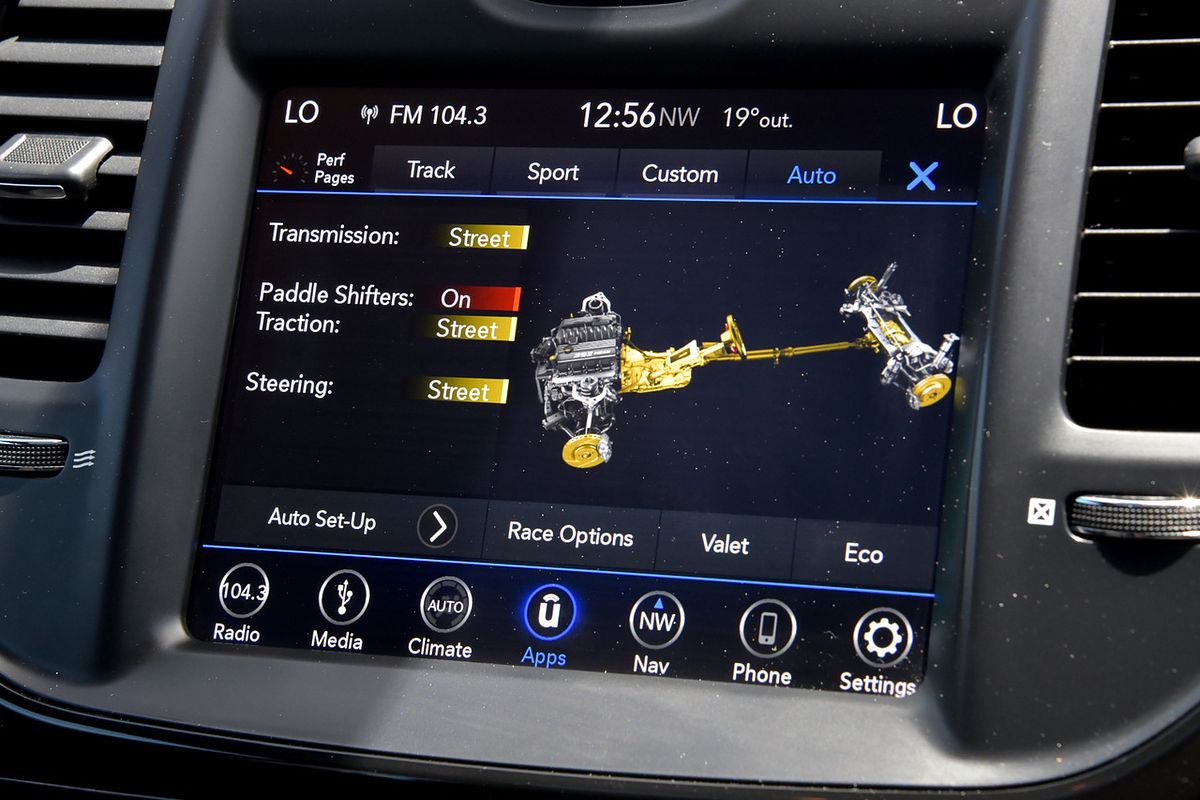 2019 Chrysler 300 SRT CORE MY19