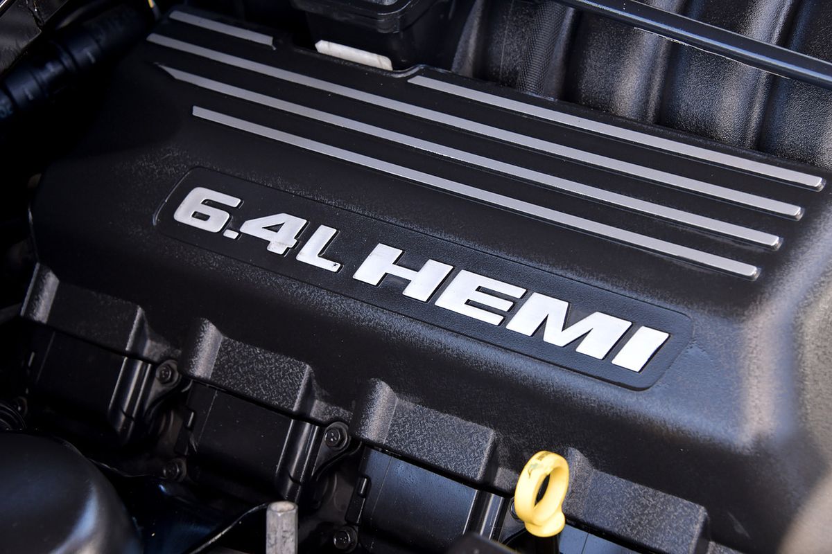 2019 Chrysler 300 SRT CORE MY19