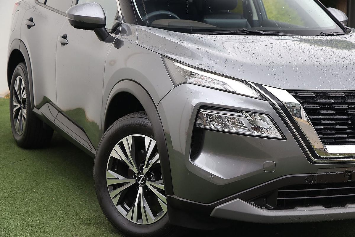 2025 Nissan X-TRAIL ST-L T33