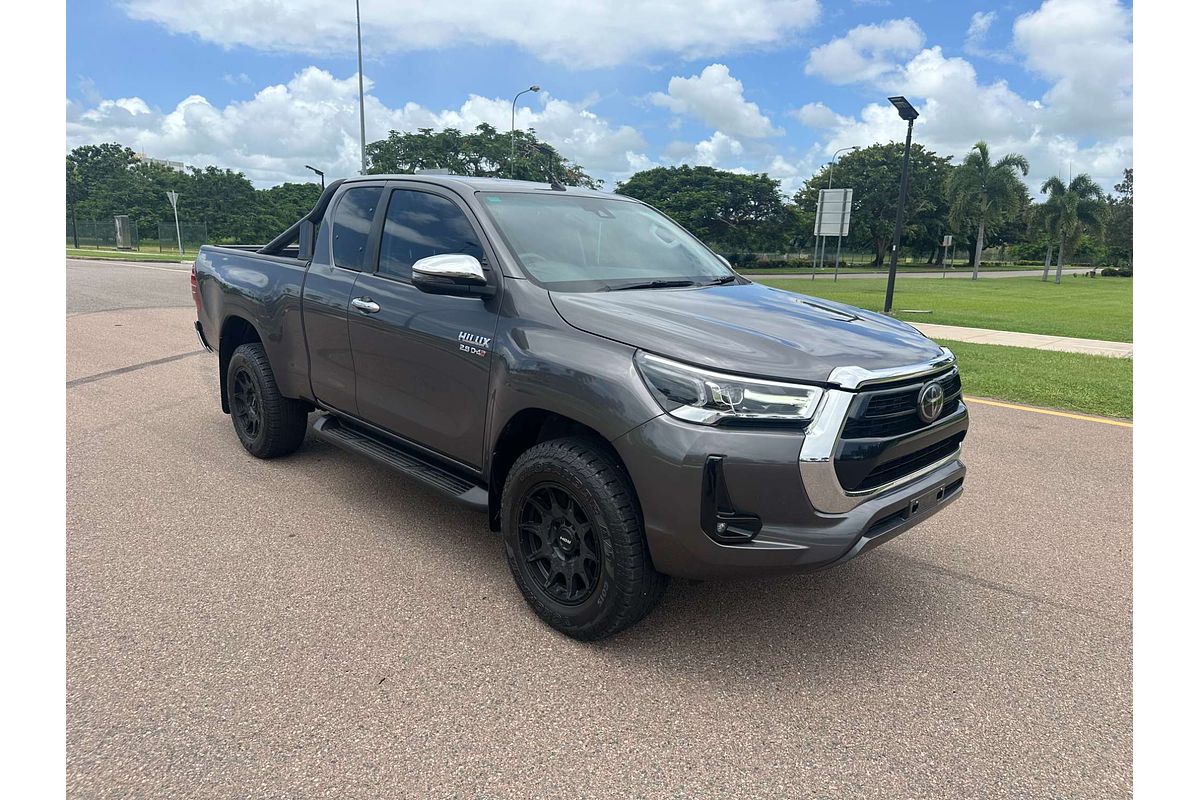 2021 Toyota Hilux SR5 GUN126R 4X4