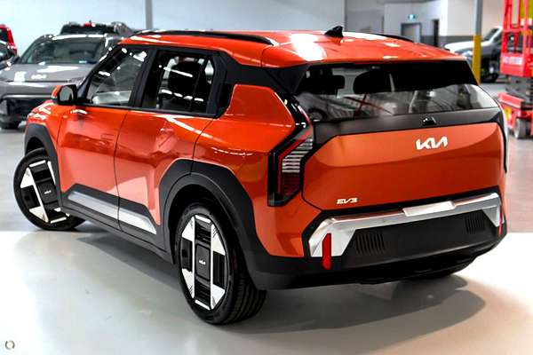 2025 Kia EV3 Earth Long Range SV thumb-3