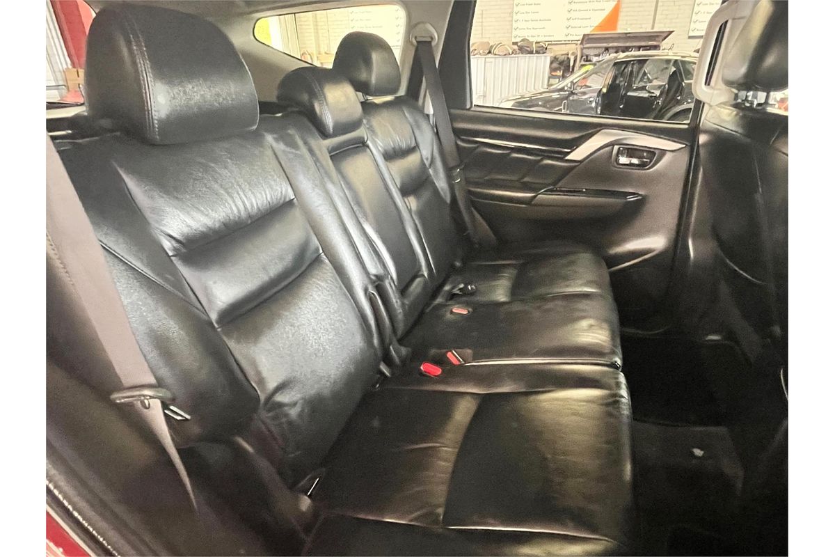 2017 Mitsubishi Pajero Sport Exceed QE