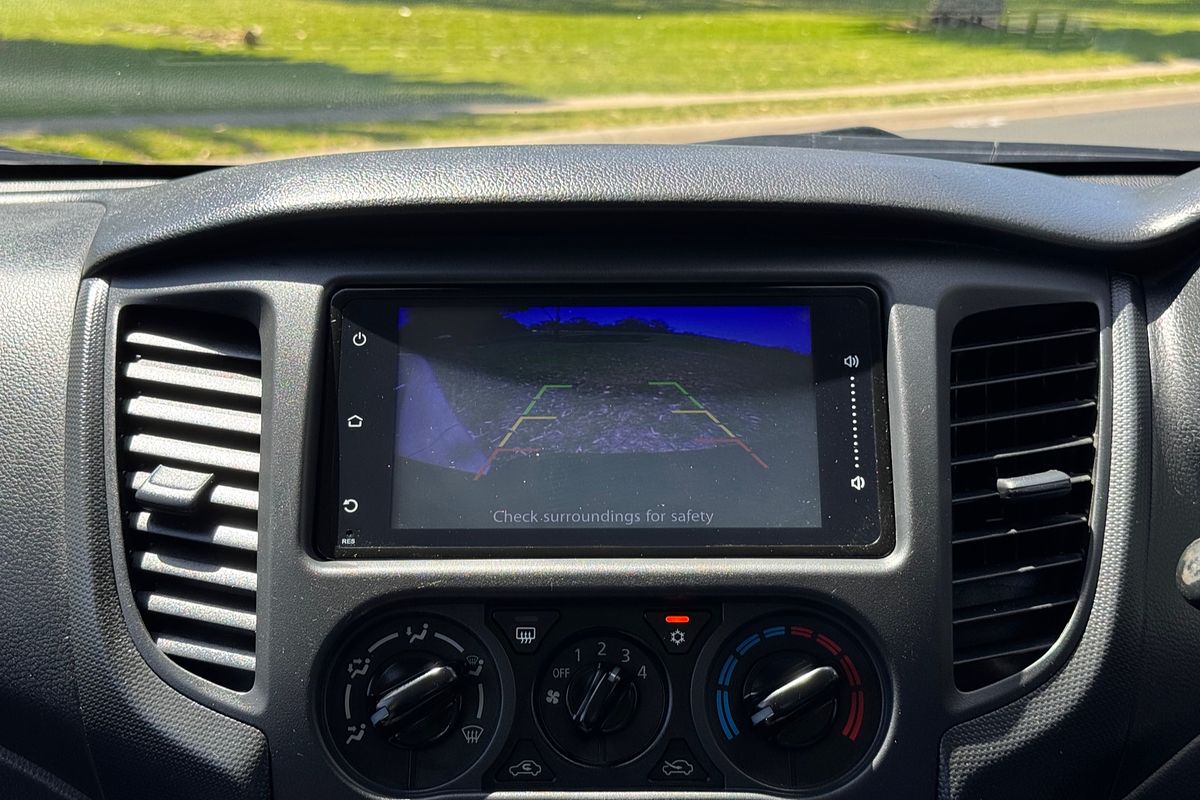 2023 Mitsubishi Triton GLX MR 4X4