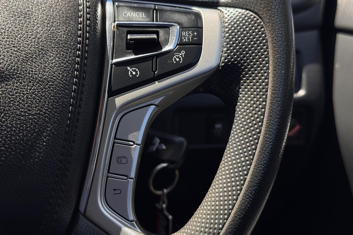 2023 Mitsubishi Triton GLX MR 4X4