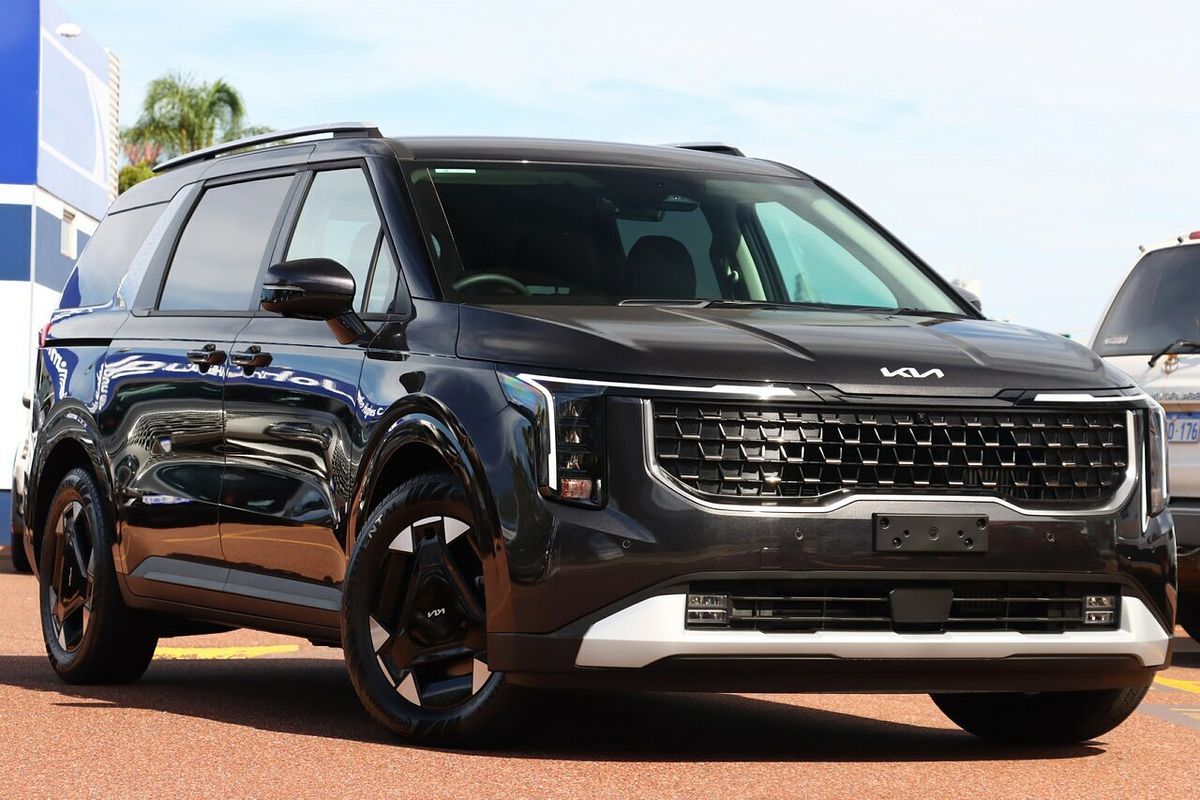 2025 Kia Carnival SPORT+