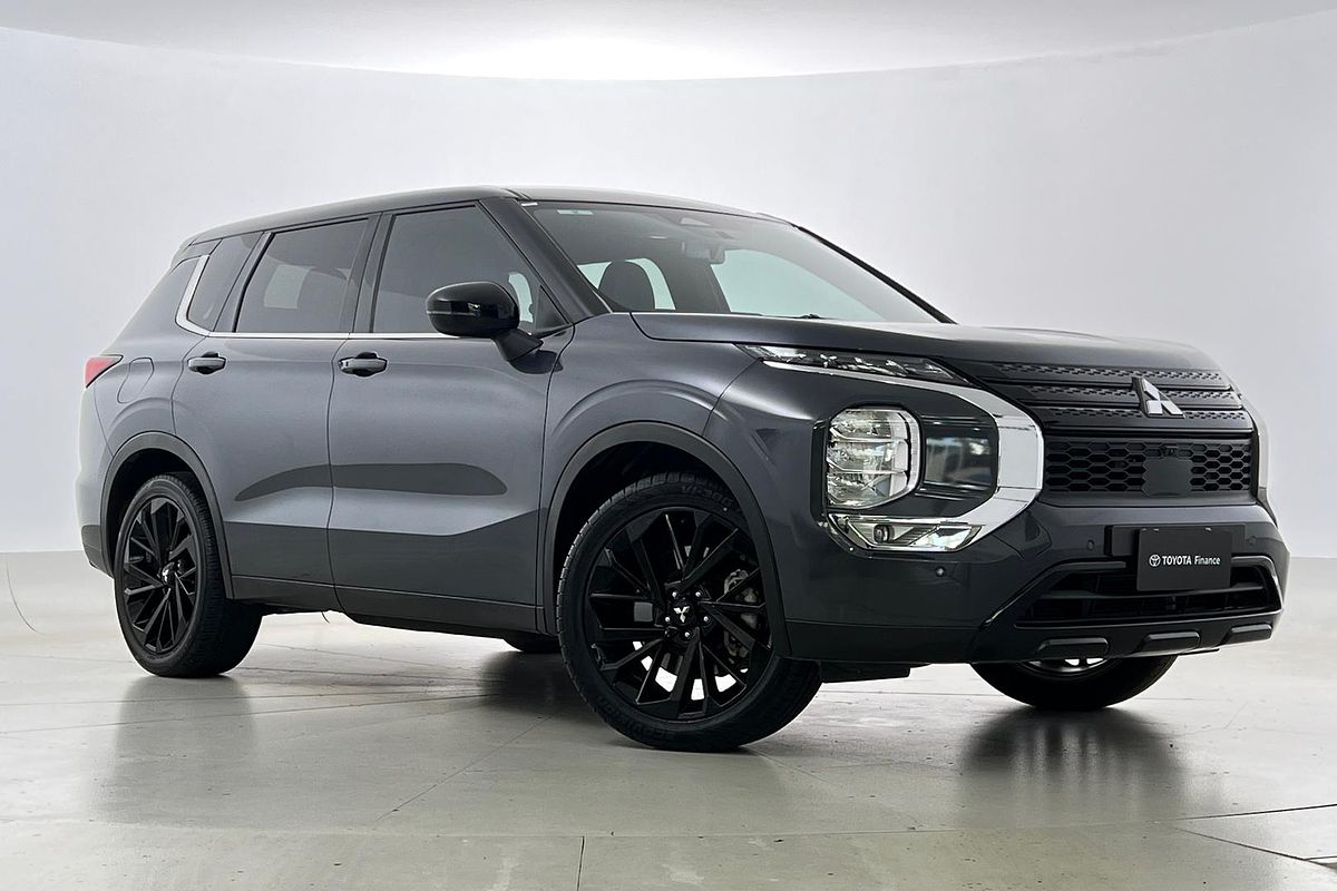 2024 Mitsubishi Outlander OUTLANDER BLACK EDITION 7 SEAT (2WD) ZM2B46