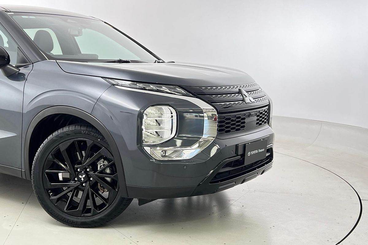 2024 Mitsubishi Outlander OUTLANDER BLACK EDITION 7 SEAT (2WD) ZM2B46