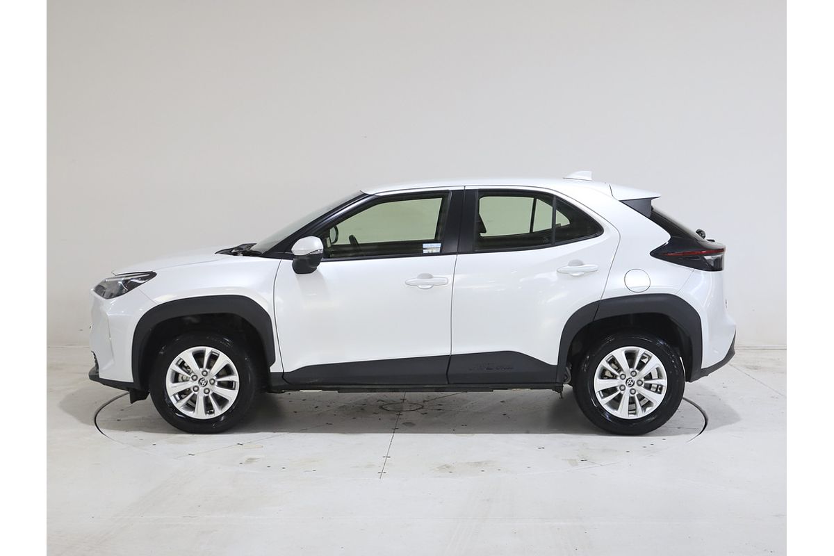 Yaris Cross GX 1.5L Petrol Auto CVT Hatch Yaris Cross GX 1.5L Petrol Auto CVT Hatch