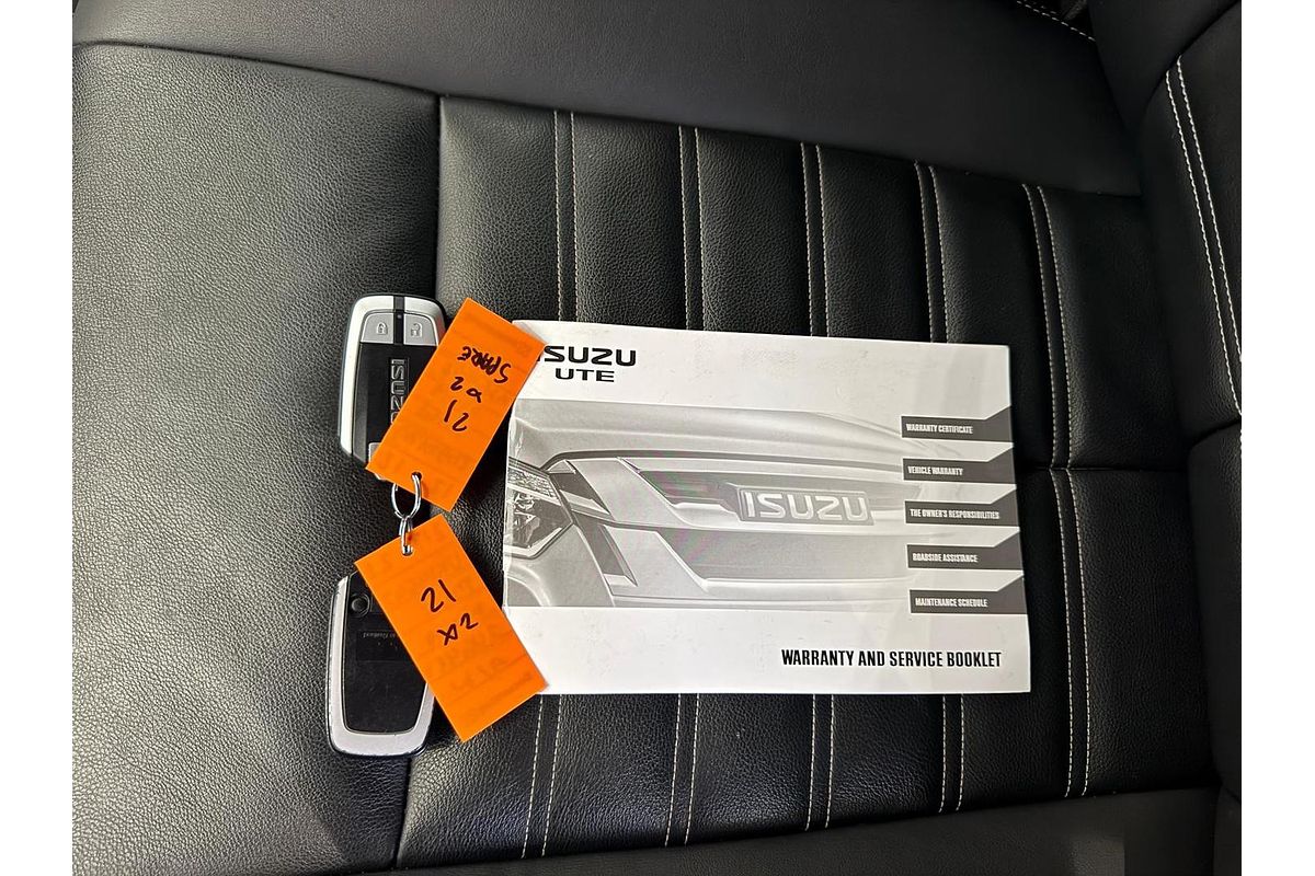 2021 Isuzu MU-X LS-T