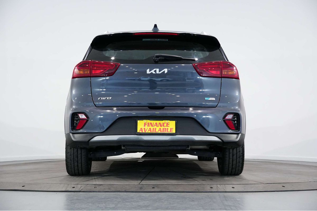 2021 Kia Niro Hybrid Sport DE