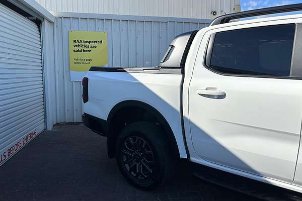 2025 Ford Ranger Wildtrak 4X4 3.0L thumb-6