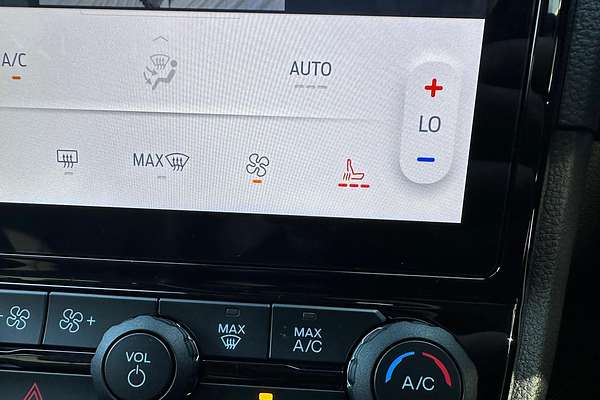 2025 Ford Ranger Wildtrak 4X4 3.0L thumb-29