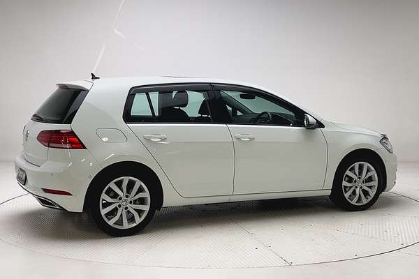 2020 Volkswagen Golf 110TSI Highline 7.5 thumb-2