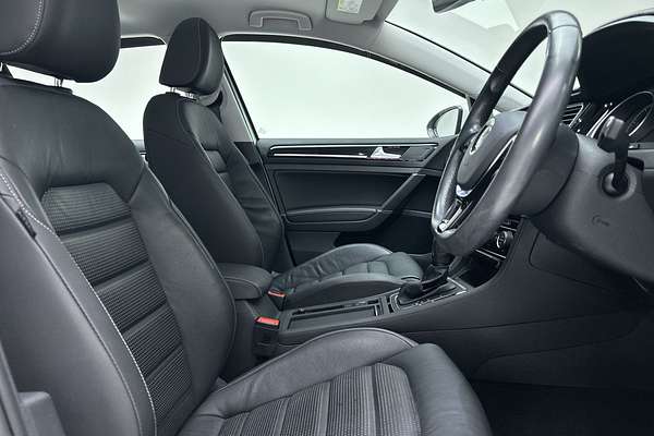 2020 Volkswagen Golf 110TSI Highline 7.5 thumb-12