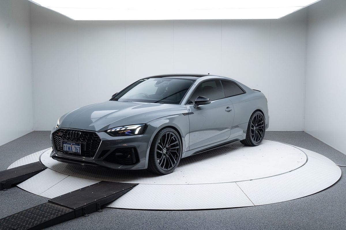 2022 Audi RS5 F5