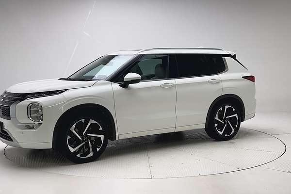 2021 Mitsubishi Outlander Exceed ZL thumb-3